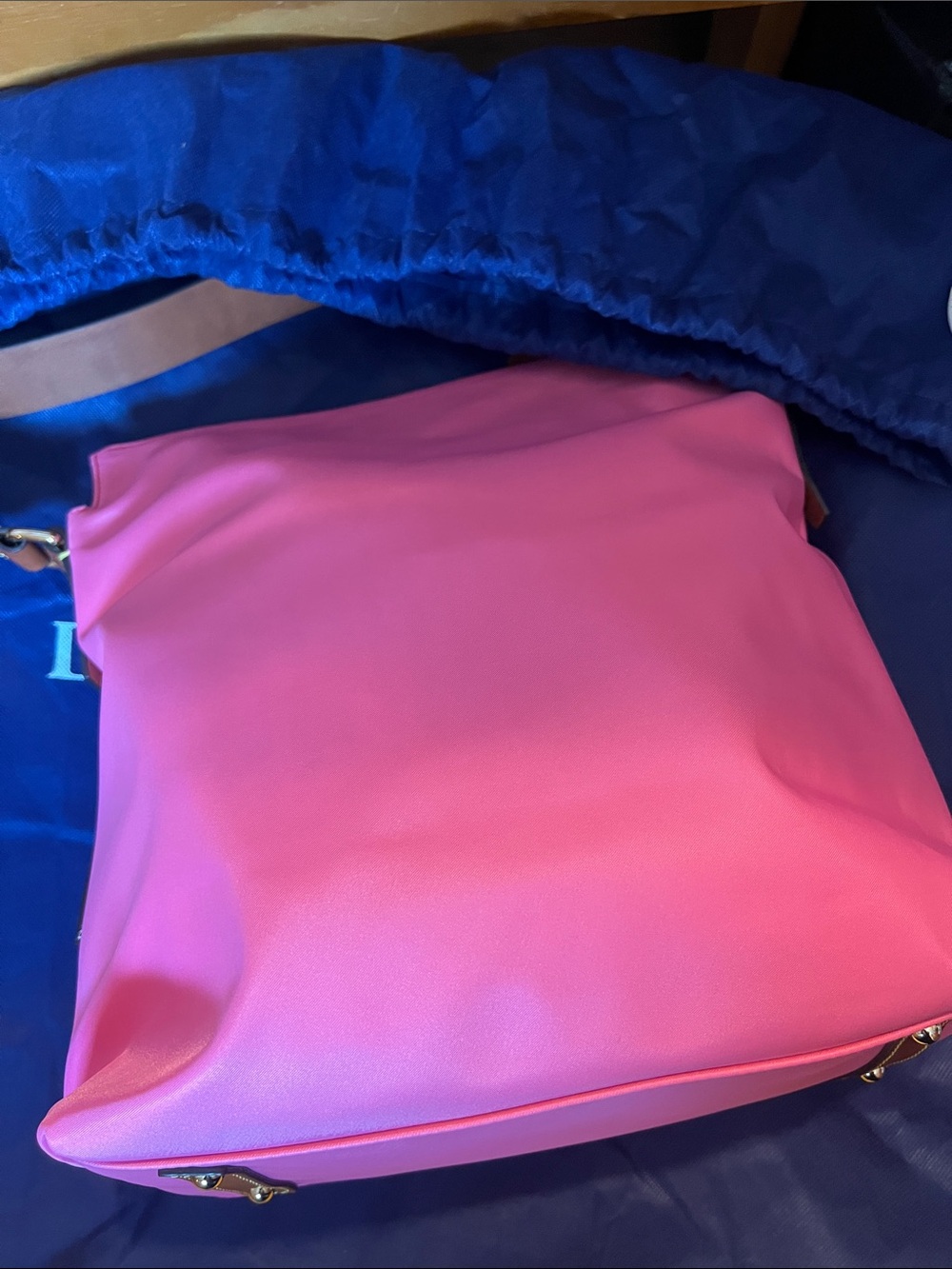 Dooney & Bourke Bright Pink Shoulder Tote leather trim - Picture 11 of 14